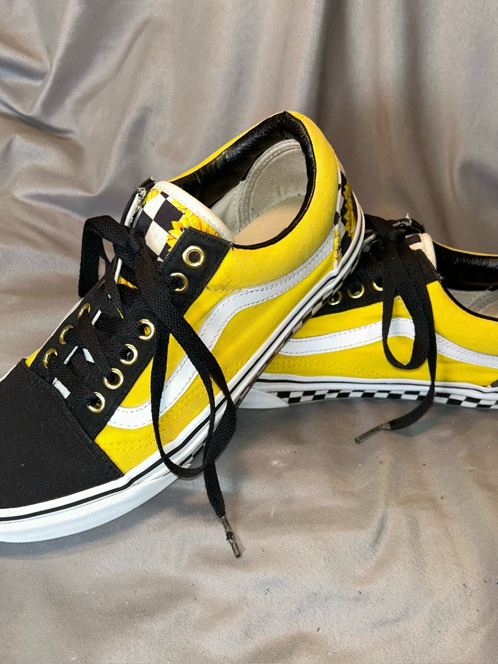 HTF Vans Old Skool Yellow Black Canvas Checkerboard Sunflower Women’s 8.5